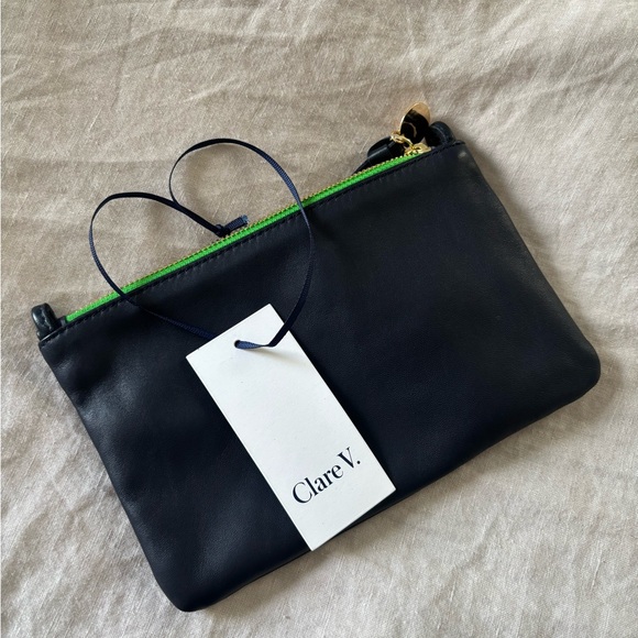 NWT Clare V Wallet Clutch with Tabs - Picture 1 of 3
